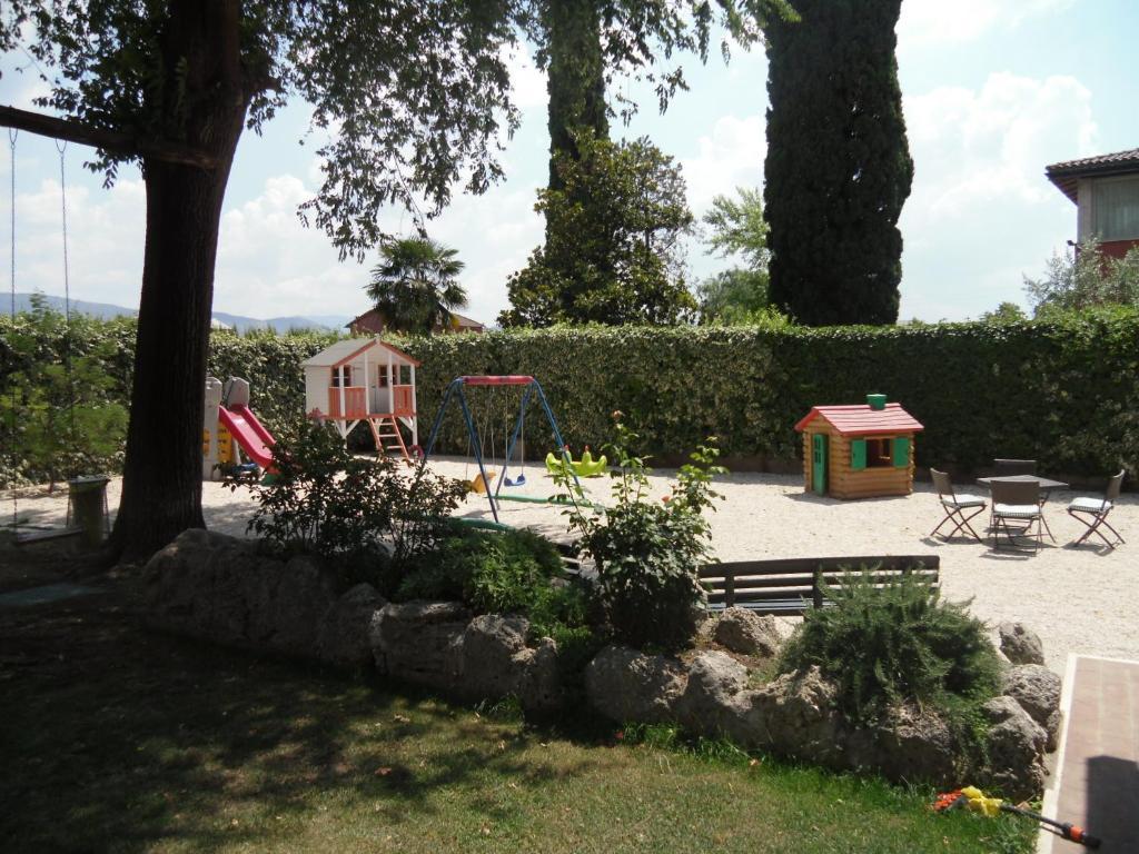 Agriturismo La Meridiana Villanova  Exterior photo